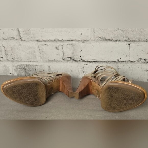 Sottf Strappy Metallic Gold  Gladiator Stappy Heels - Picture 11 of 15